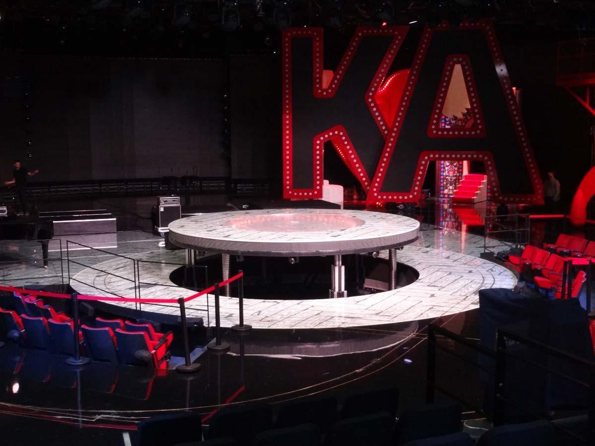 Show Stasera Casa Mika